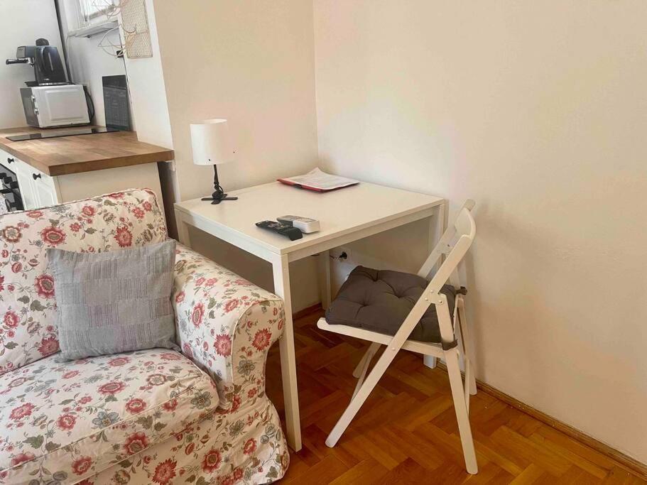 Knezits Spacious Ac Terrace Free Parking Budapest Exterior photo